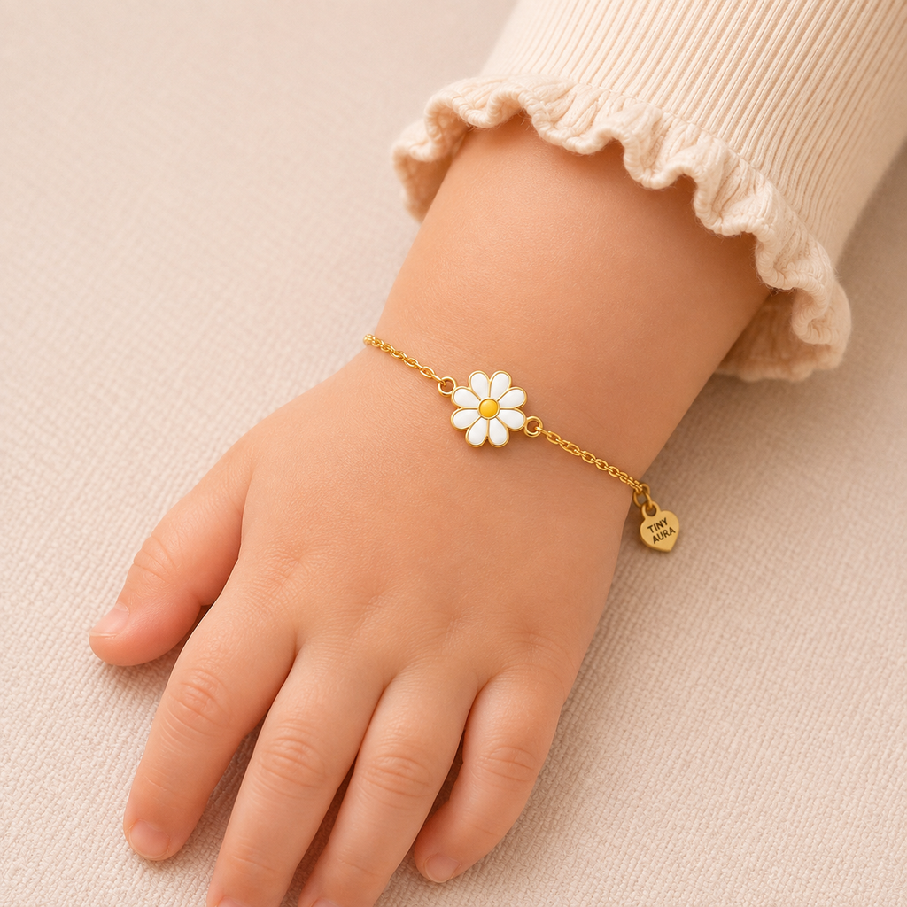 Daisy Pearl Bracelet
