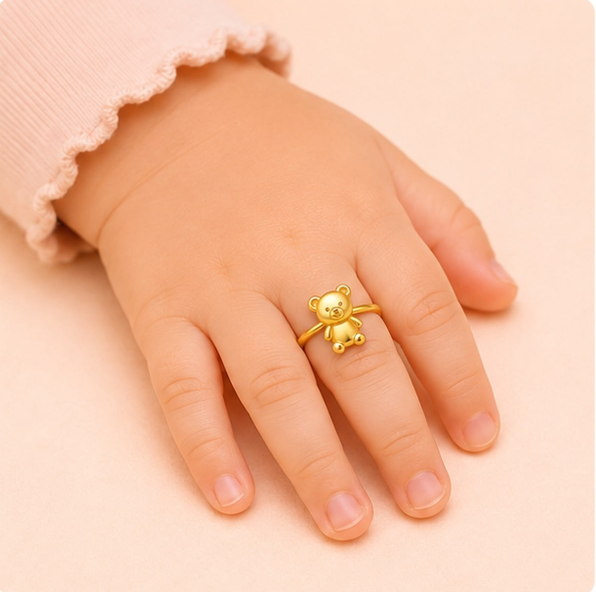 Teddy Love ring