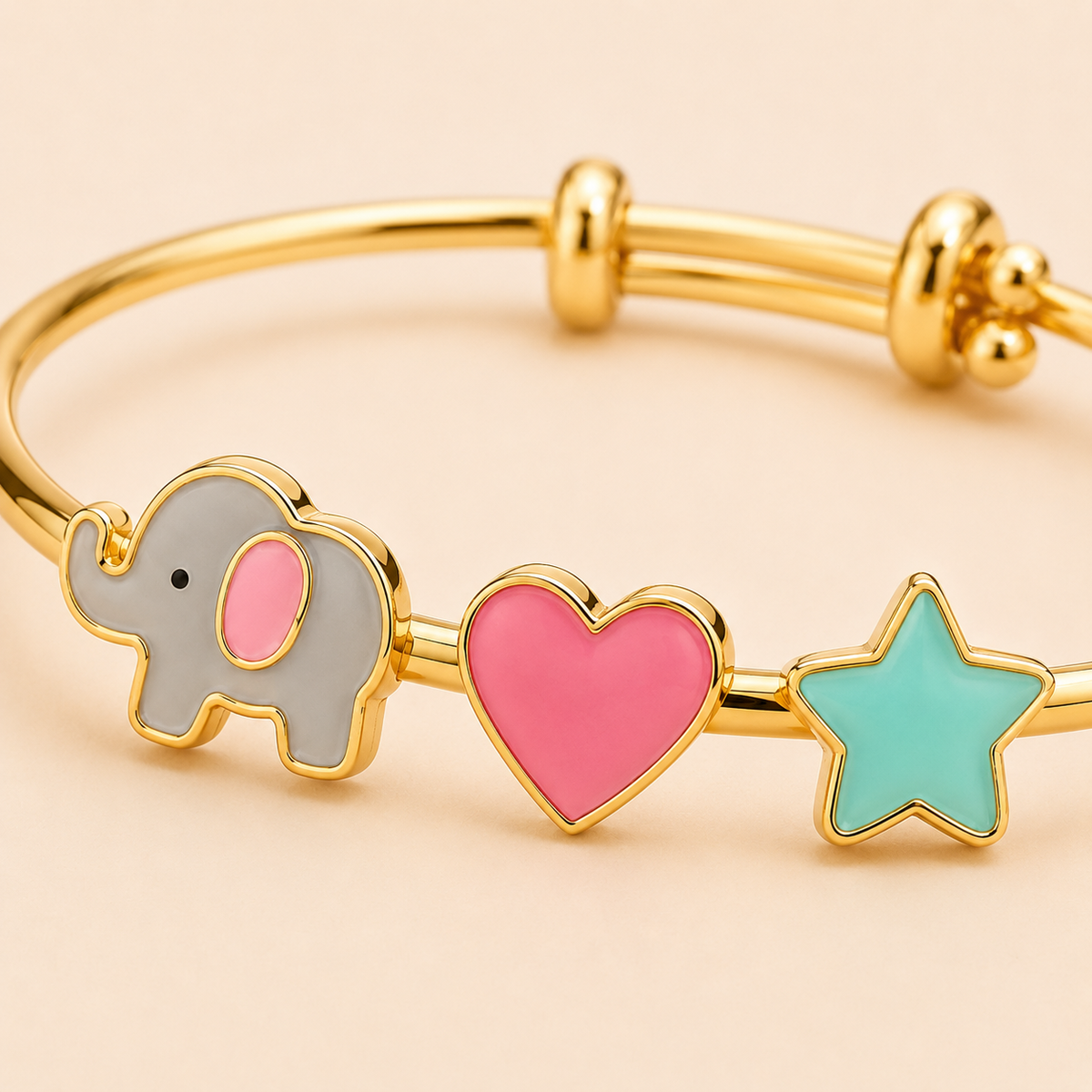Ellie Star Kada